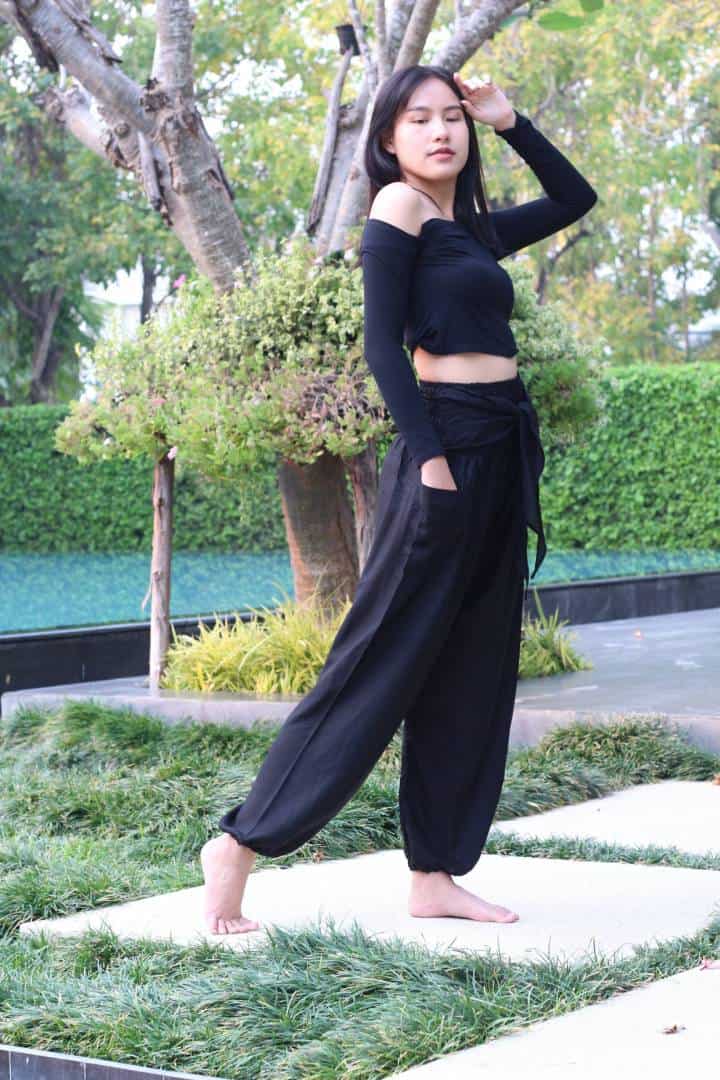 XL-2XL Plus Size Black Baggy Pants Harem Pants Womens Yoga Pants with Bow  Tie Sash Belt - LaFactory