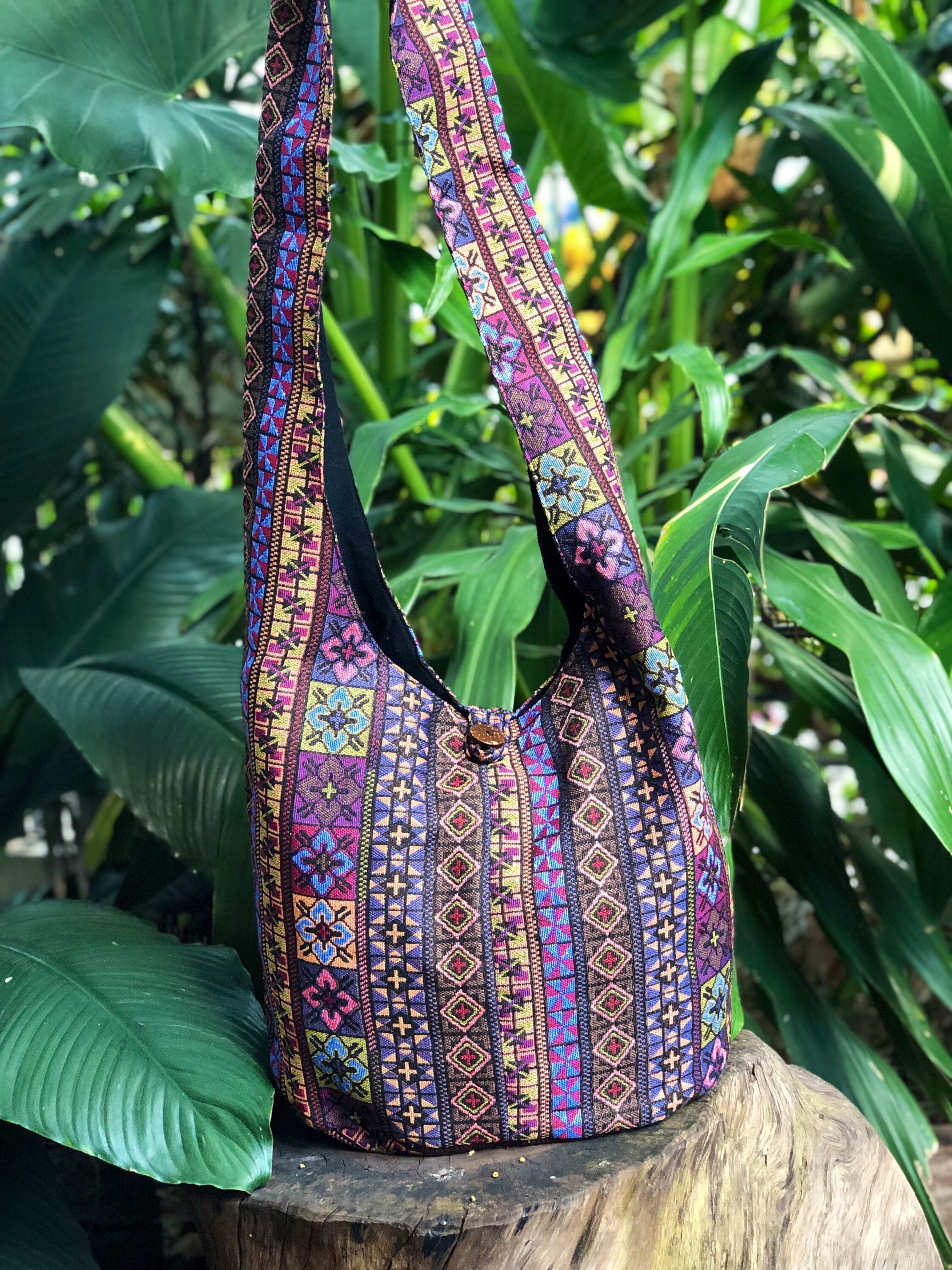  Crossbody bag Tribal Boho Bag Sling bag Hippies Ikat Aztec style  Hobo Yam Tote Messager Hand woven Nepali neural fabric men women vegan gift  - LaFactory: la seule marketplace avec